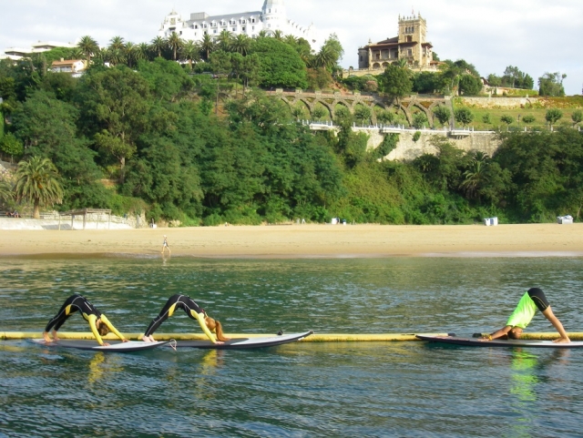  Yoga exercises on the sup board 